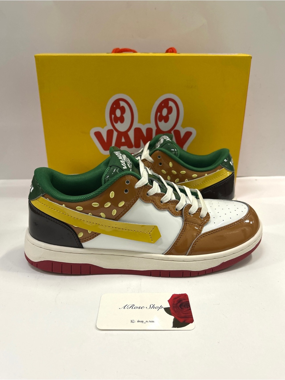 Vandy The Pink Burger Dunk V2 Shoes Size: 9.5 M